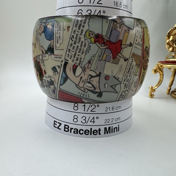 Archie Comics Wide Lucite Bangle Bracelet Retro PopArt Cartoon Statement Jewelry - Picture 6 of 8